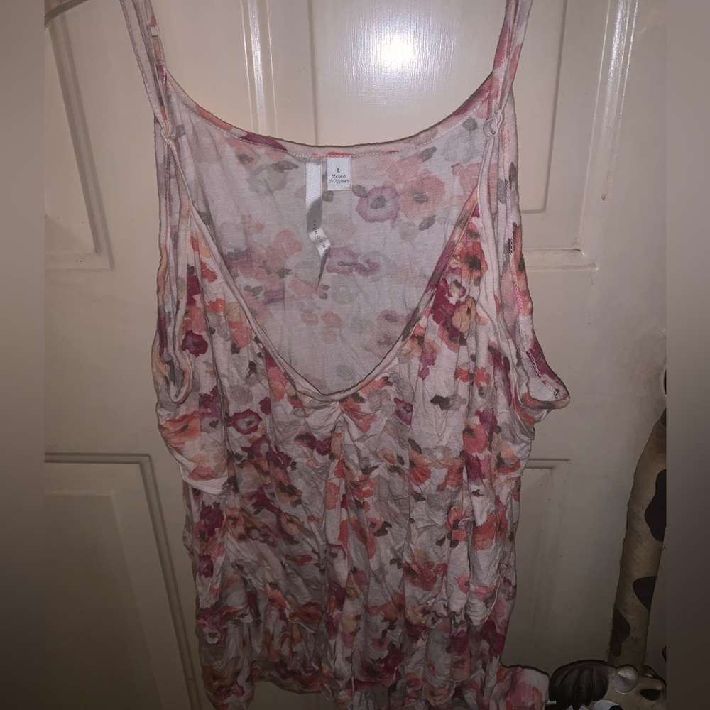 Floral tank size Large